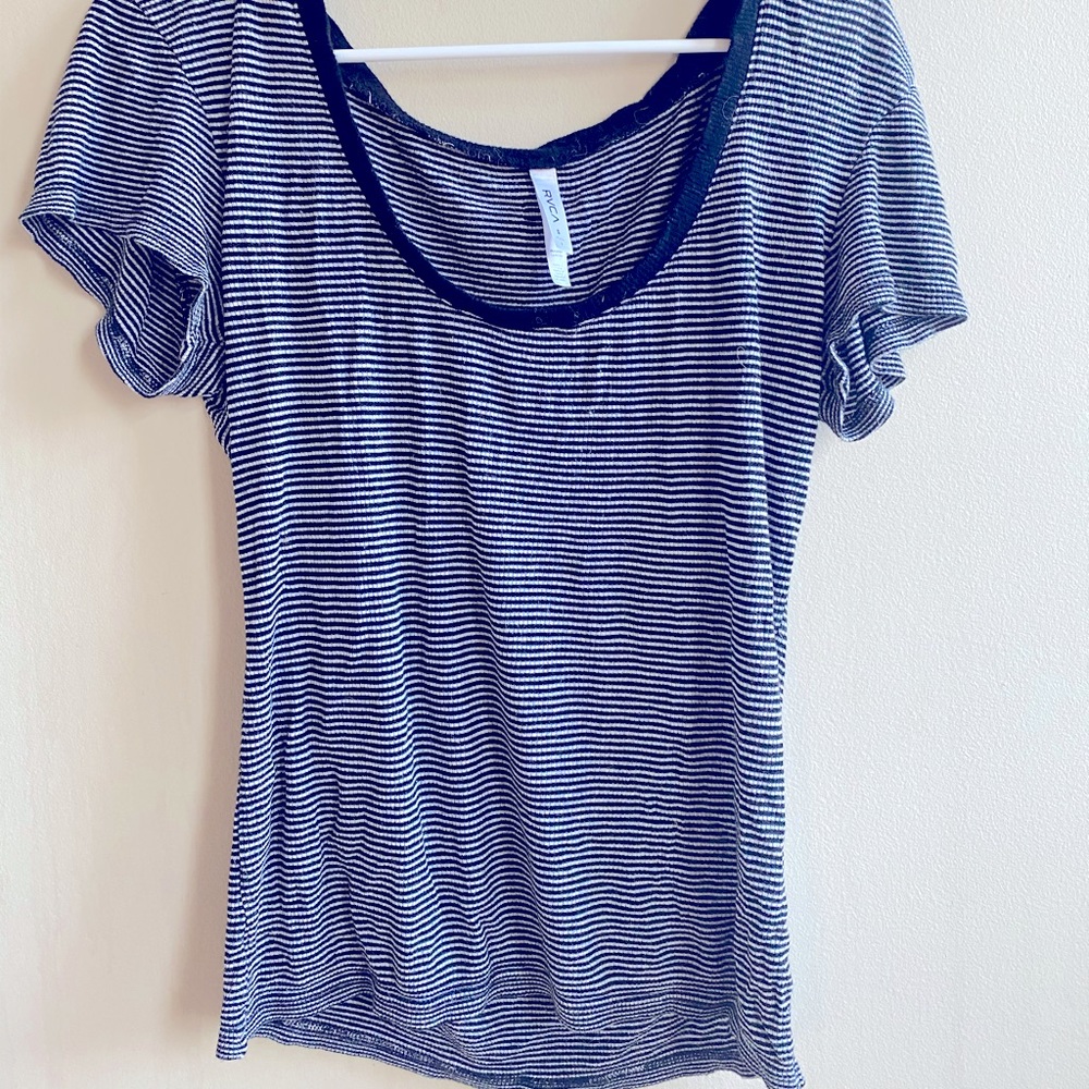 RVCA Tee